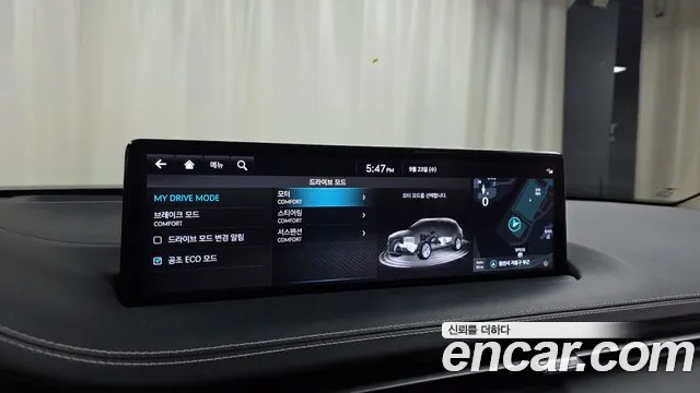 Genesis GV70 Electrified GV70 — Фото автомобиля 17