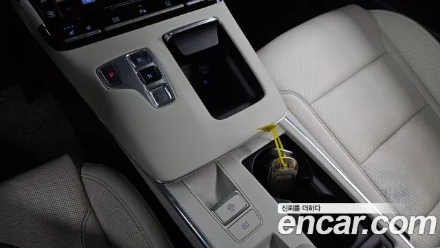 Hyundai Grandeur Grandeur (New) — Фото автомобиля 9