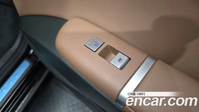 Hyundai Grandeur GN7 — Фото автомобиля 19
