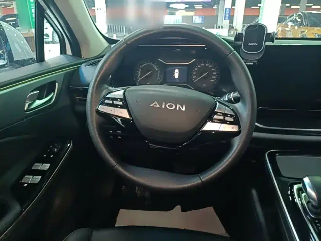 GAC Aion S — Фото автомобиля 10