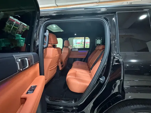 BYD FangChengBao Titanium 7 — Фото автомобиля 13