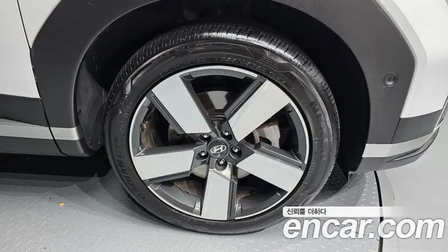 Hyundai Santa Fe MX5 — Фото автомобиля 6