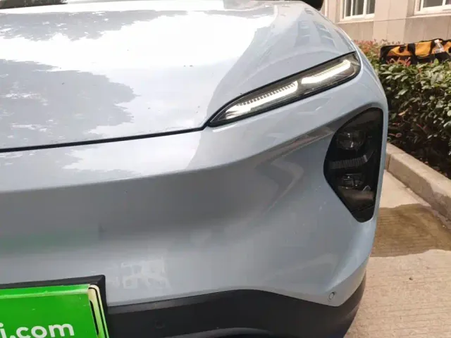 Nio ES7 — Фото автомобиля 23