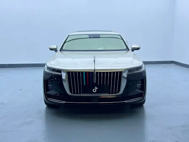 Hongqi H9 — Фото автомобиля 2