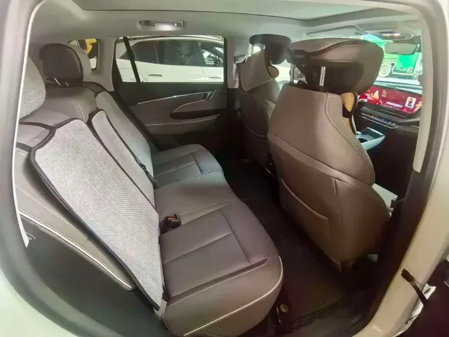 Buick E5 — Фото автомобиля 15
