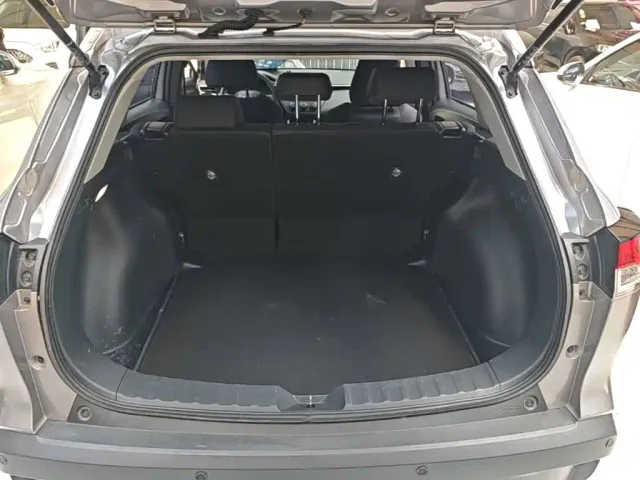 Toyota Corolla Cross — Фото автомобиля 18