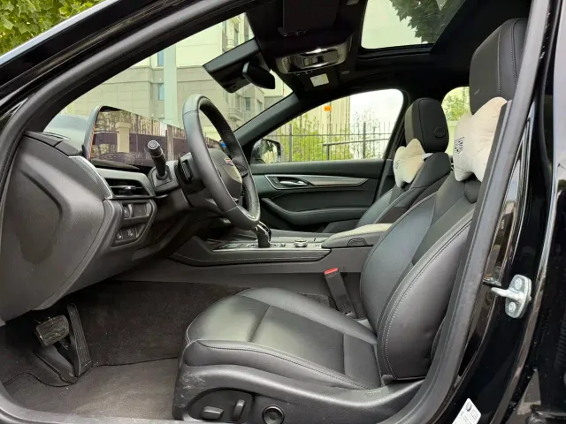 Cadillac CT5 — Фото автомобиля 4