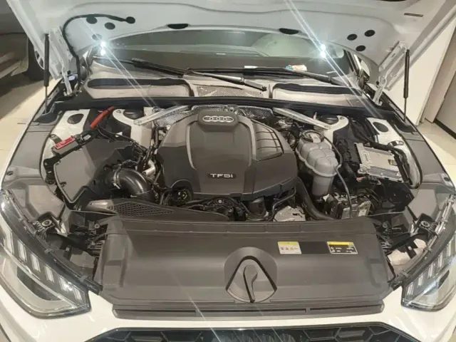 Audi A4L — Фото автомобиля 19