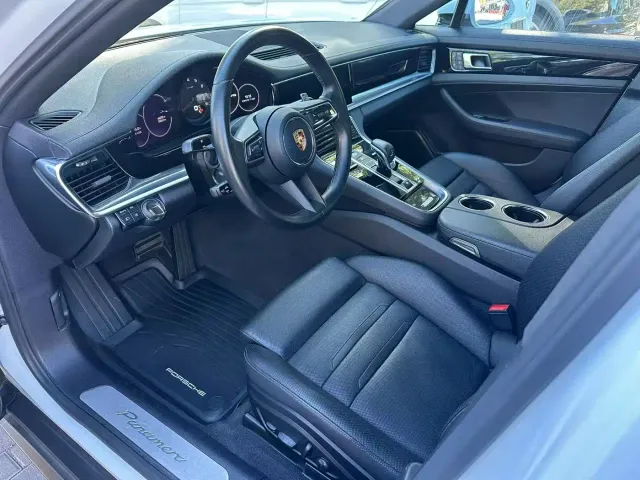 Porsche Panamera — Фото автомобиля 4