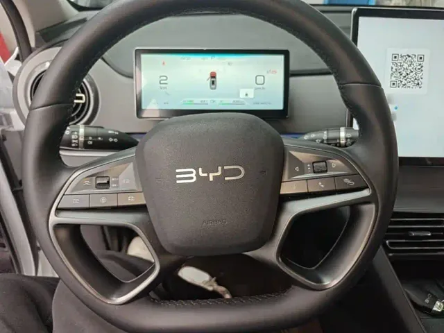 BYD Seal 05 DM-i — Фото автомобиля 10