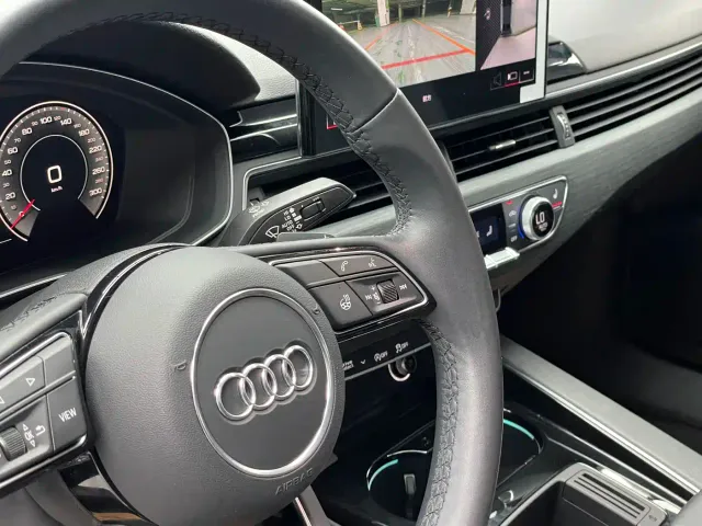 Audi A4L — Фото автомобиля 21