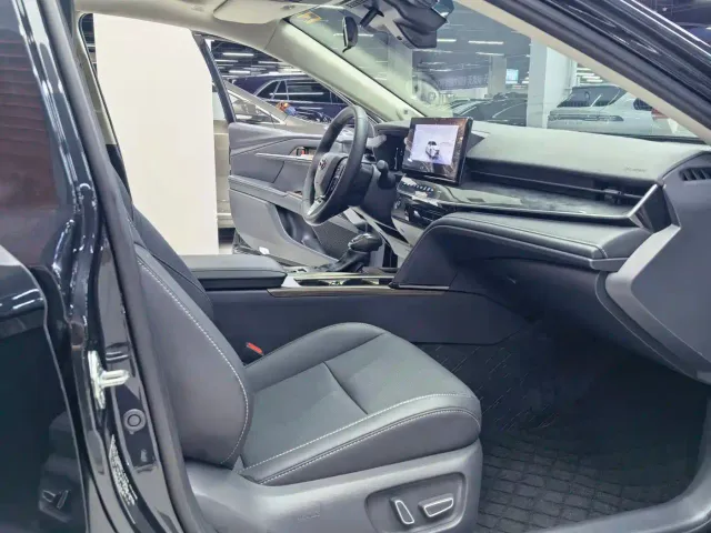 Toyota Camry — Фото автомобиля 4