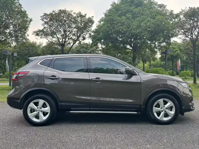 Nissan Qashqai — Фото автомобиля 7