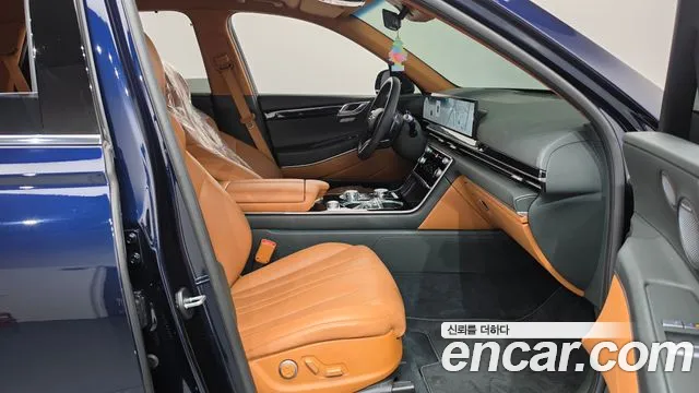 Genesis GV80 — Фото автомобиля 15