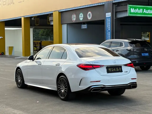Mercedes-Benz C-Class — Фото автомобиля 19