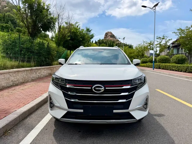 GAC Trumpchi GS3 — Фото автомобиля 2