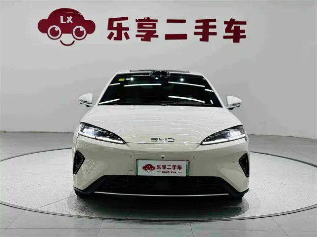 BYD Seal 07 DM-i — Фото автомобиля 8