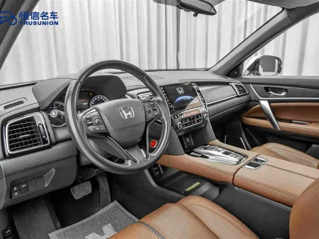 Honda UR-V — Фото автомобиля 12