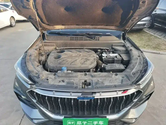 Changan Oushang X5 — Фото автомобиля 10