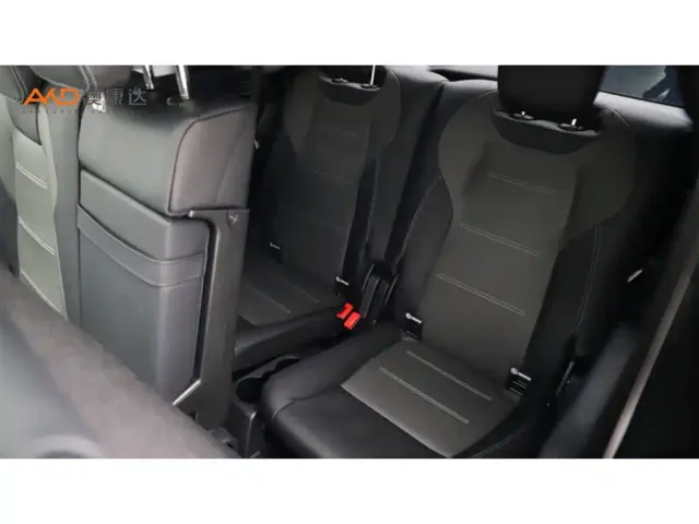 Mercedes-Benz GLB AMG — Фото автомобиля 9
