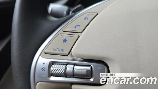 Genesis G80 Бензин 2.5 турбо AWD — Фото автомобиля 30