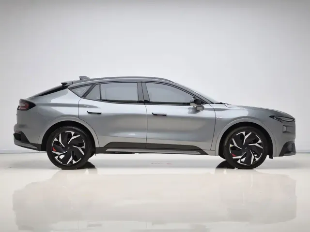 Ford Mondeo — Фото автомобиля 8