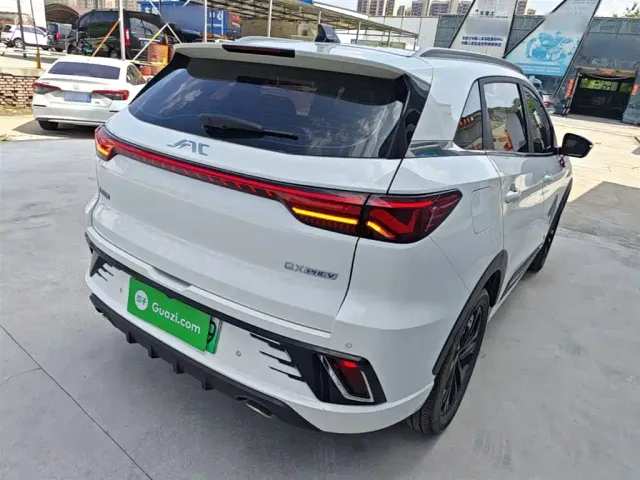 JAC Motors JAC QX PHEV — Фото автомобиля 6