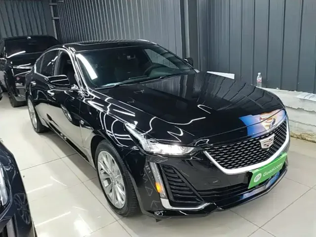 Cadillac CT5 — Фото автомобиля 3