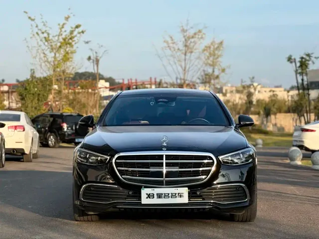 Mercedes-Benz S-Class — Фото автомобиля 2