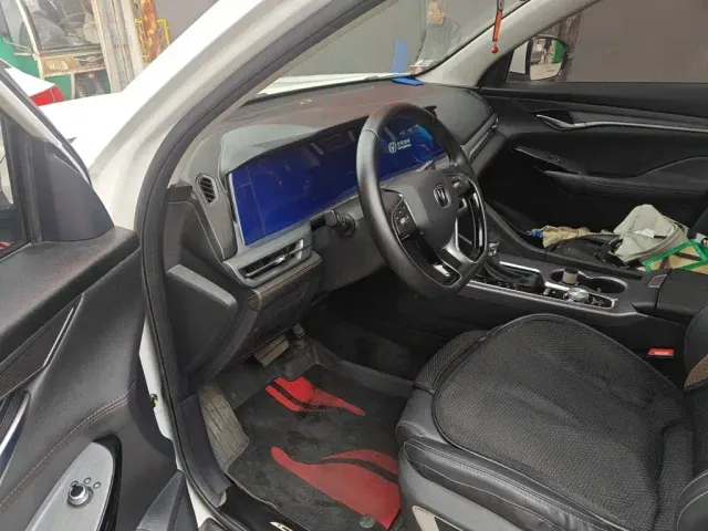 Changan CS75 Plus — Фото автомобиля 12