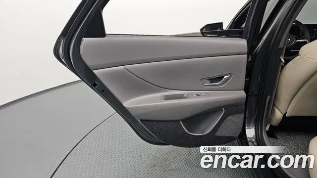 Hyundai Avante — Фото автомобиля 14