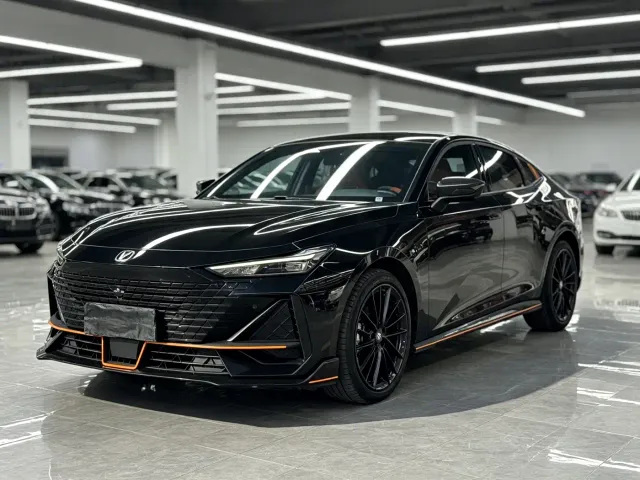 Фотография автомобиля — Changan UNI-V