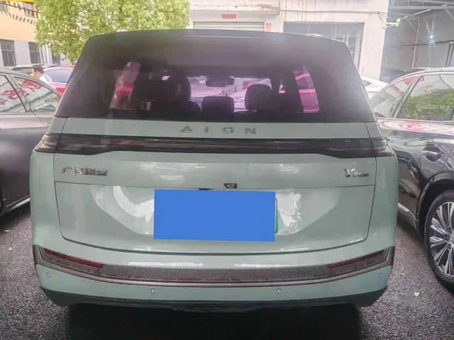GAC Aion Y — Фото автомобиля 9