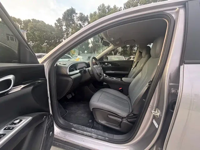 Geely Starry Wish — Фото автомобиля 4