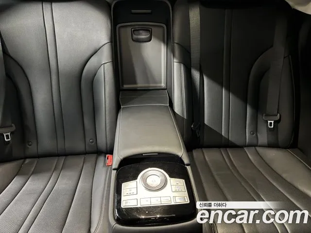 Genesis G80 RG3 — Фото автомобиля 7