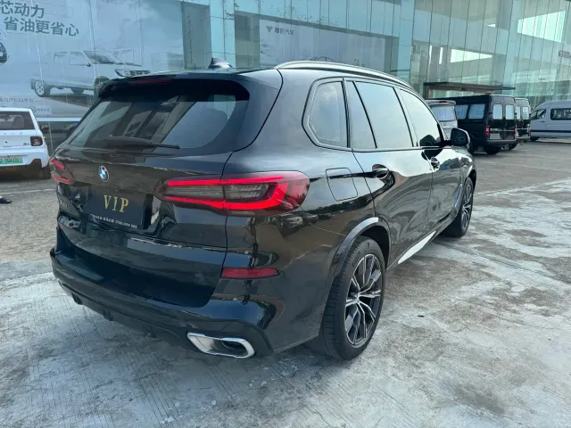 BMW X5 — Фото автомобиля 5