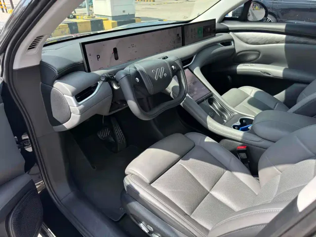 IM Motors LS6 — Фото автомобиля 10