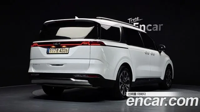 Kia Carnival 4th Gen — Фото автомобиля 2