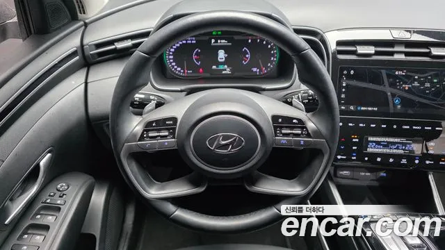Hyundai Tucson Tucson (NX4) Бензин 1.6 турбо 2WD — Фото автомобиля 15