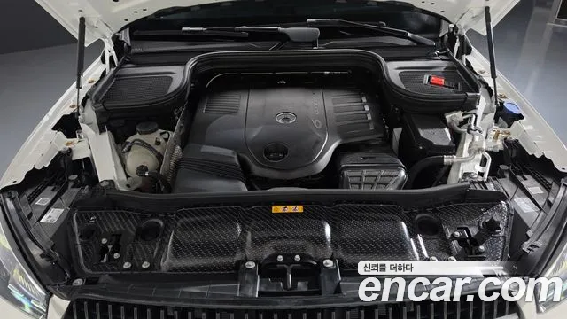 Mercedes-Benz GLE-Class — Фото автомобиля 9