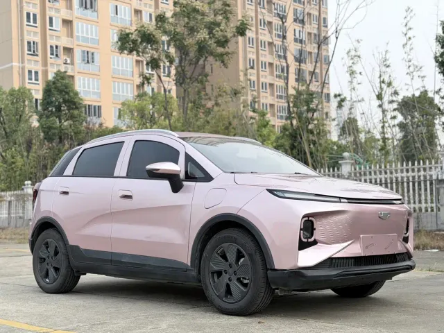 Geely Geometry E Firefly — Фото автомобиля 3