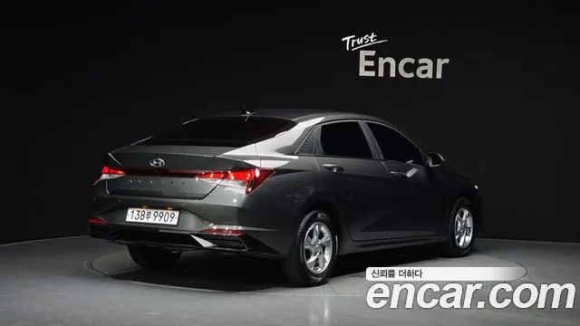 Hyundai AVANTE Avante (CN7) — Фото автомобиля 2