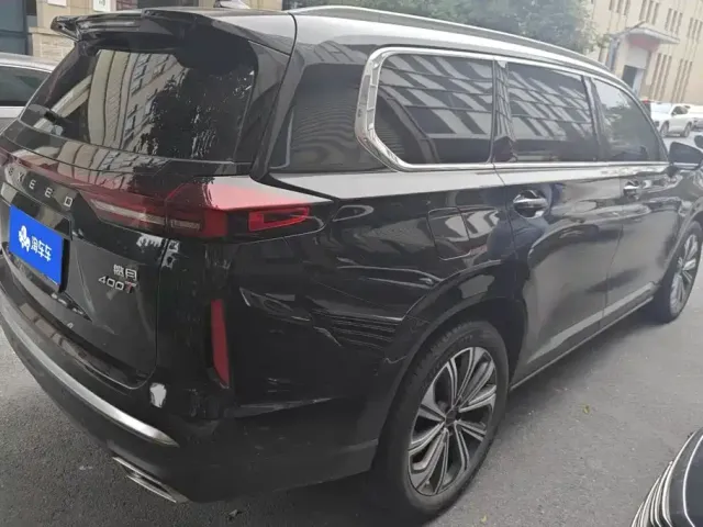 Exeed VX — Фото автомобиля 3