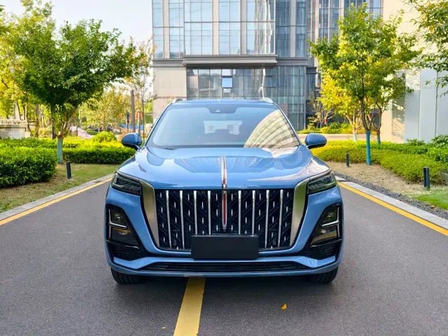 Hongqi HS5 — Фото автомобиля 2