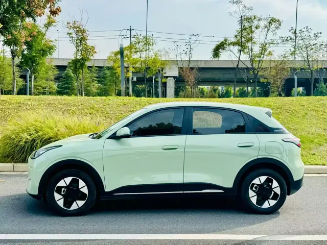 Geely Starry Wish — Фото автомобиля 3