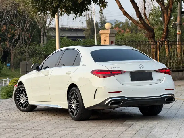 Mercedes-Benz C-Class — Фото автомобиля 15