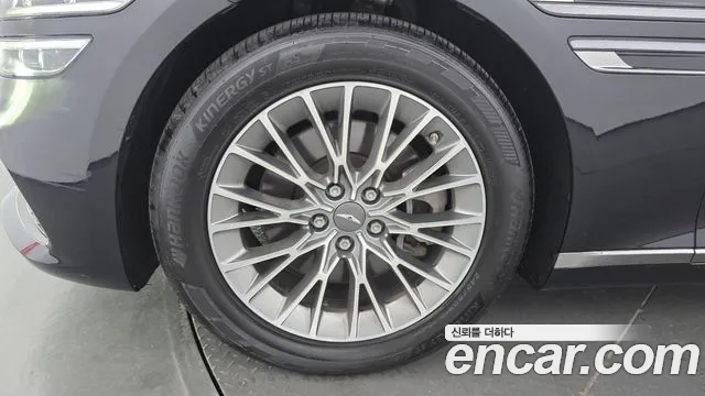 Genesis G80 RG3 — Фото автомобиля 5