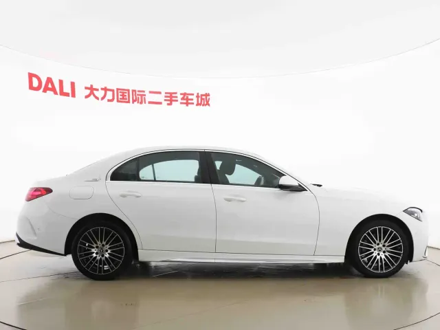 Mercedes-Benz C-Class — Фото автомобиля 13