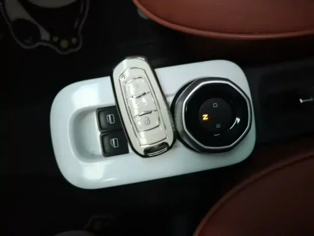 Geely Panda — Фото автомобиля 8