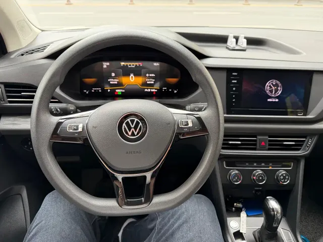 Volkswagen Tharu — Фото автомобиля 9